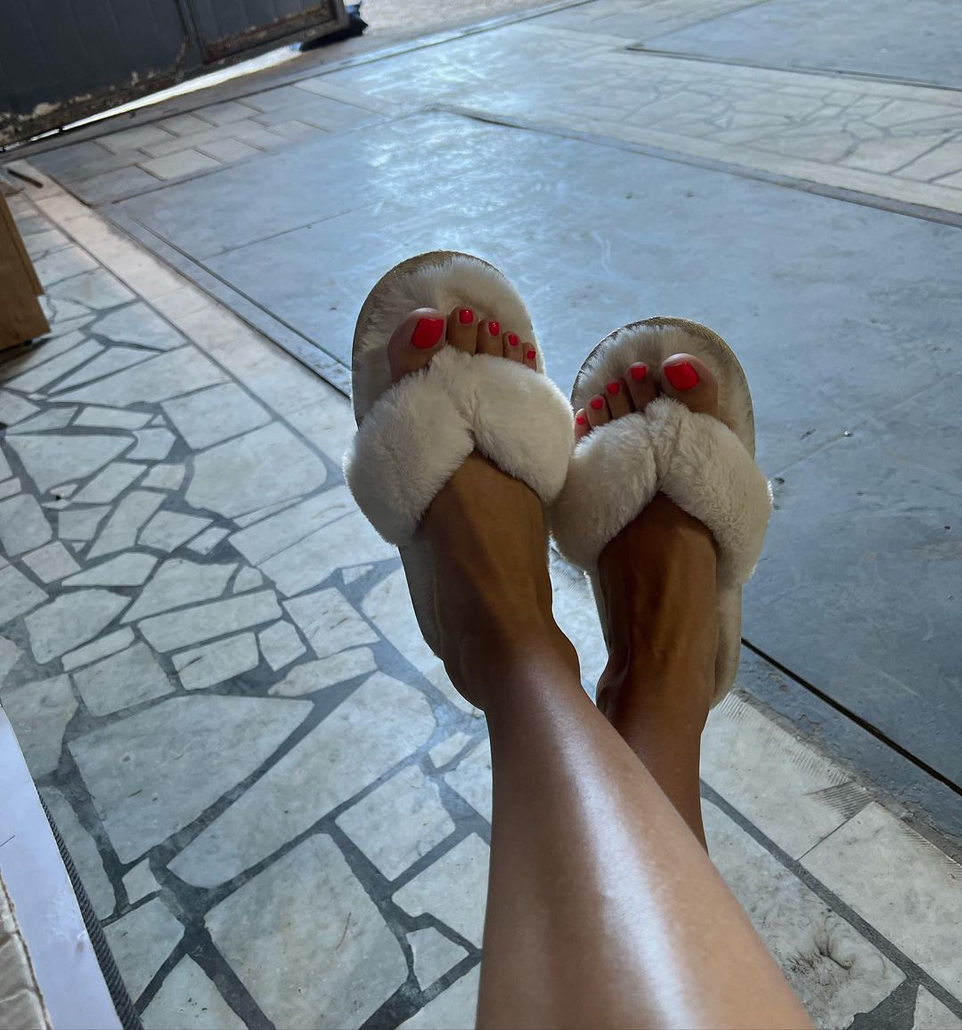 Irina Temicheva Feet
